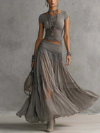 Adriana Conjunto de Top Gris de Encaje Transparente y Falda Maxi Plisada