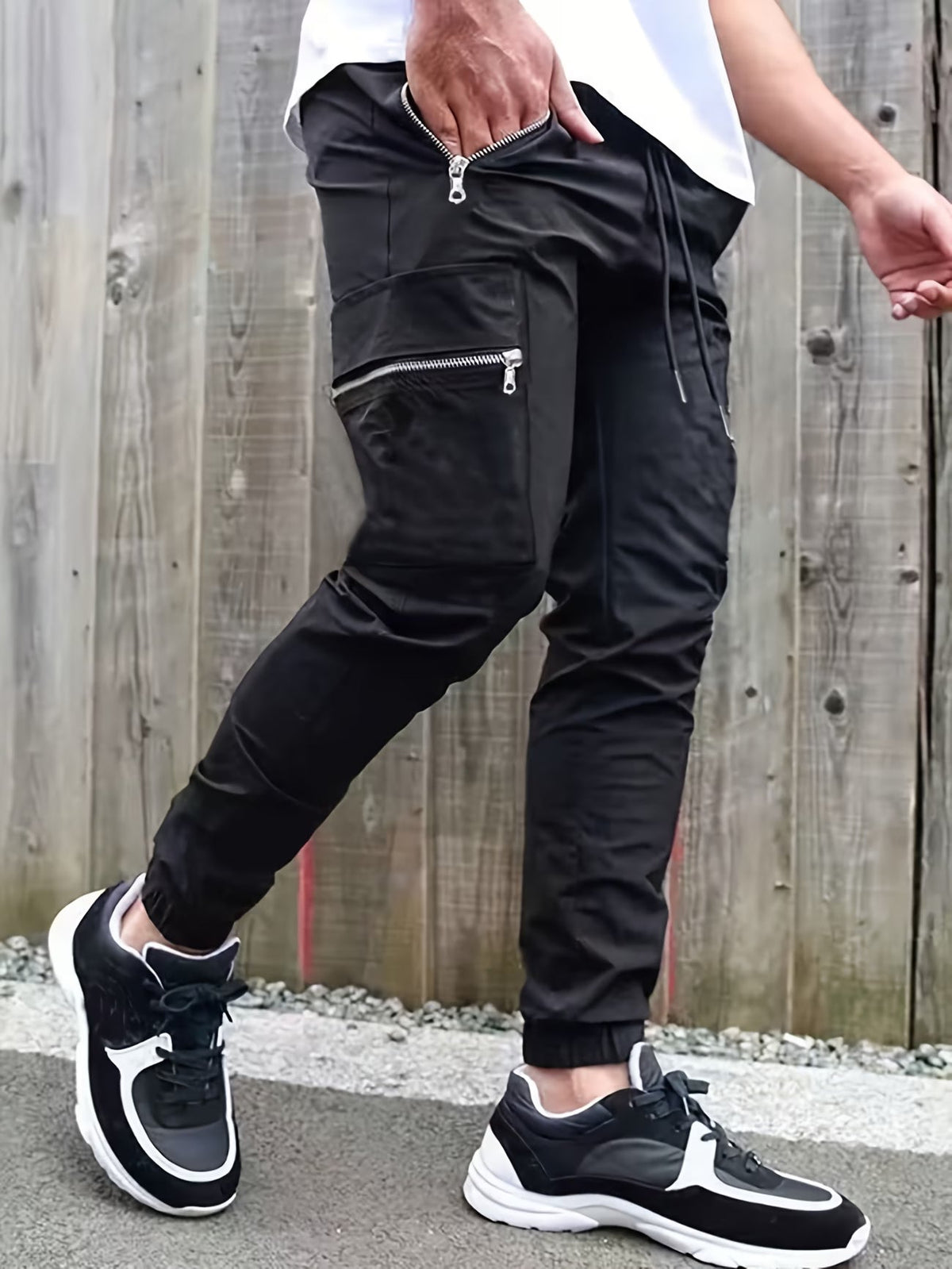 Pantalones cargo esenciales