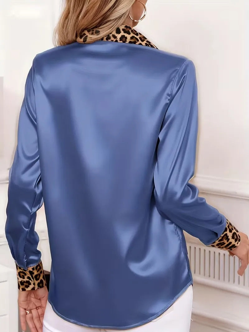 Blusa de satén «Savanna»