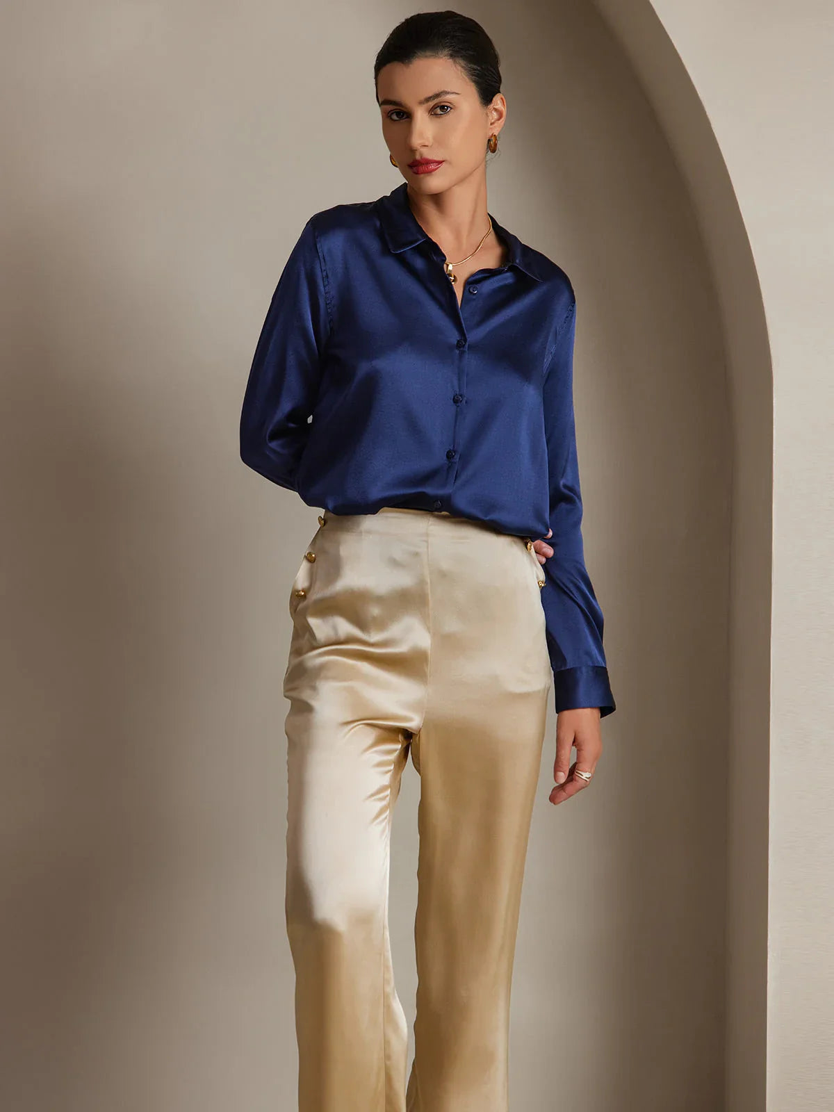 Blusa de satén Valora