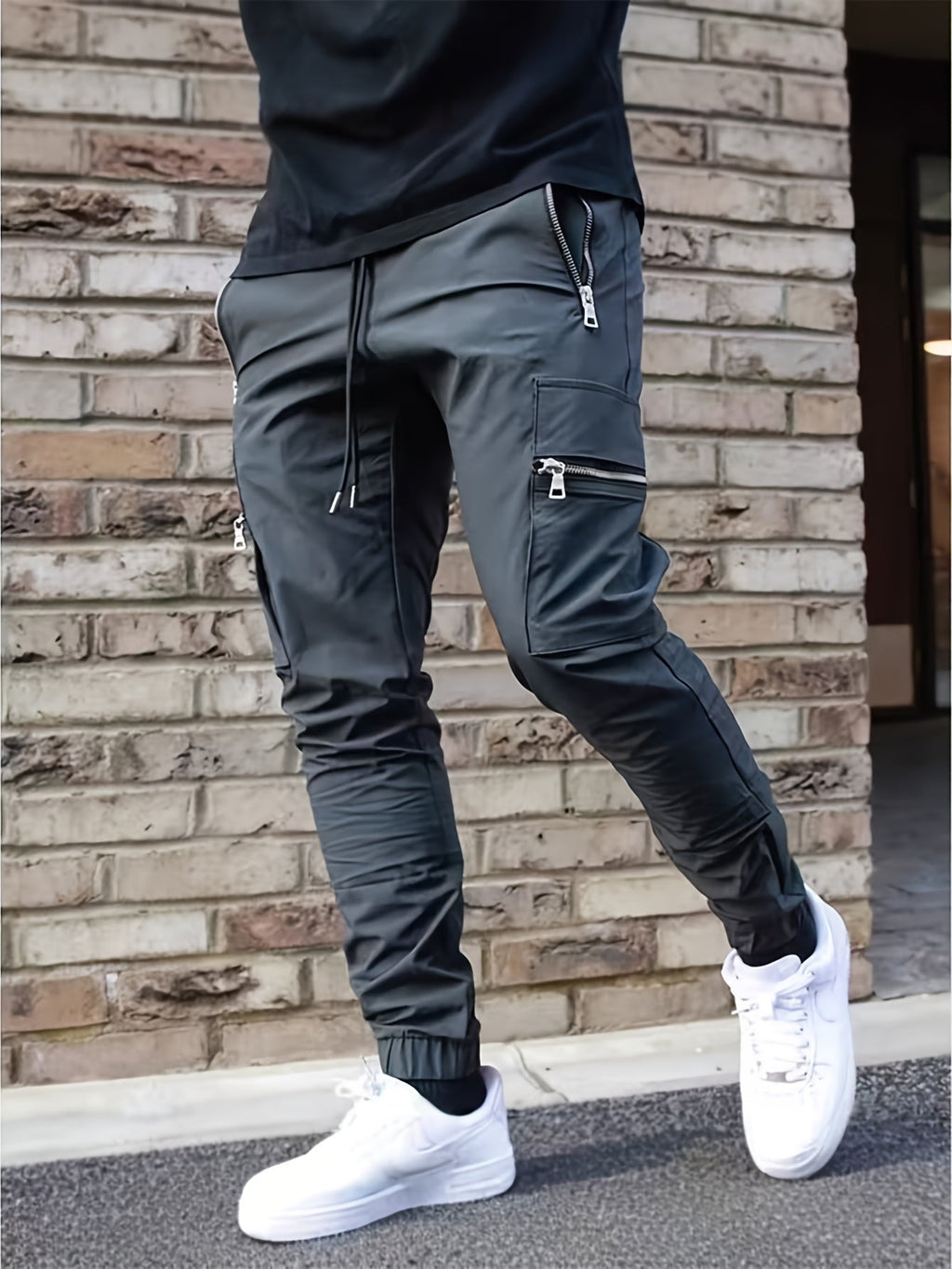 Pantalones cargo esenciales