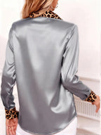 Blusa de satén «Savanna»