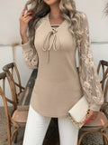 Blusa  con mangas de encaje