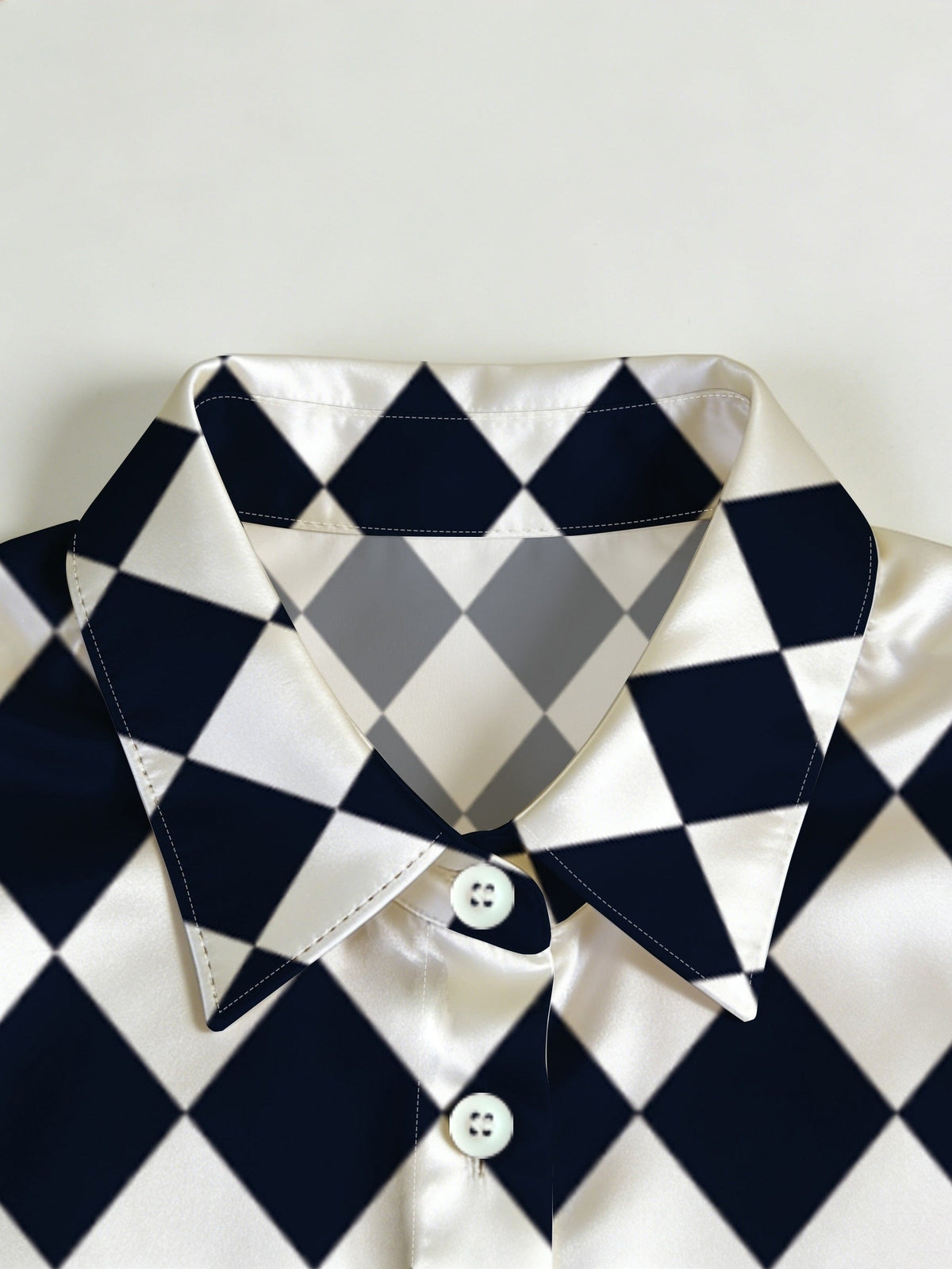 Blusa de satén «Harlequin»