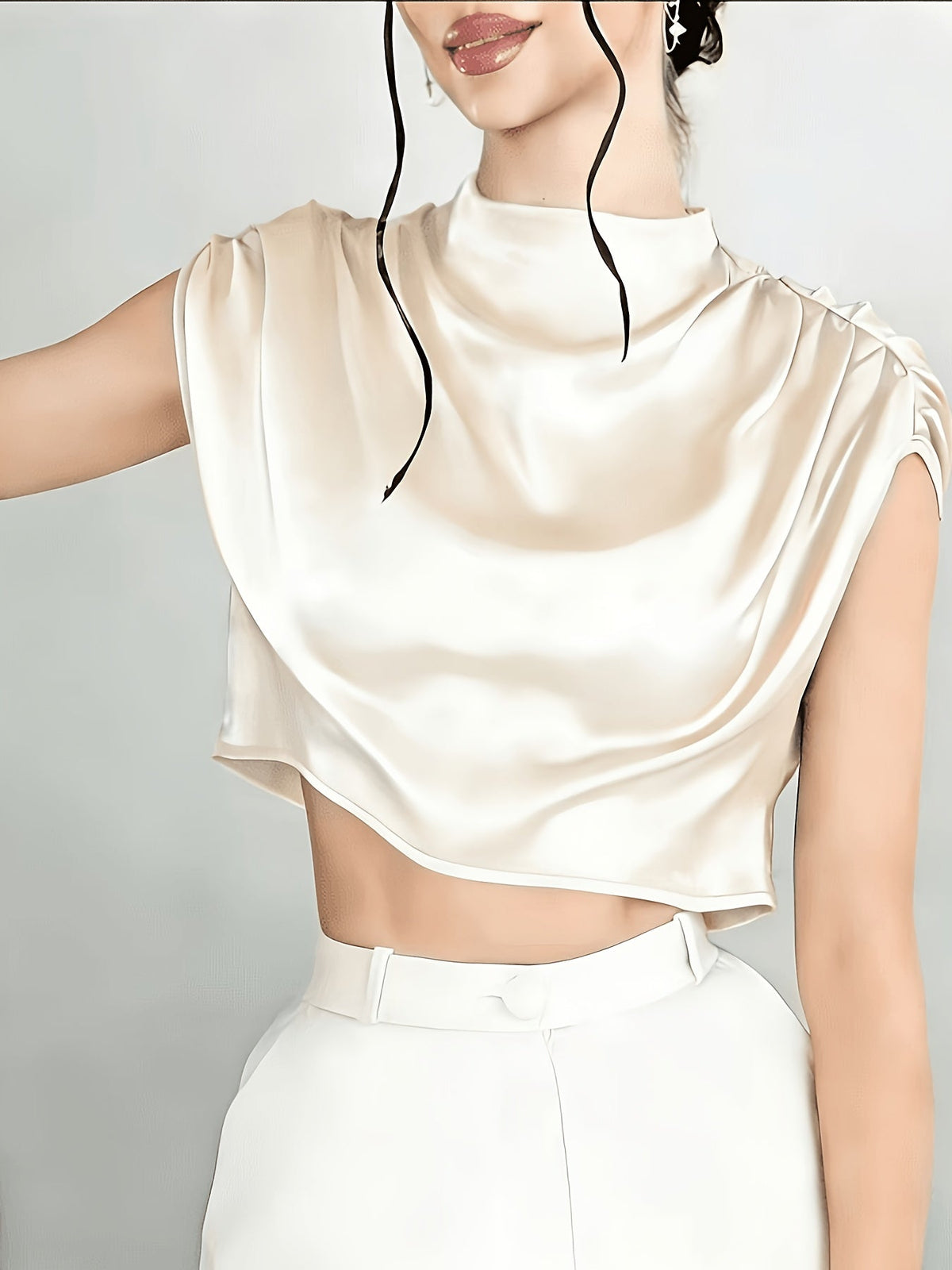 Blusa drapeada de satén Silque