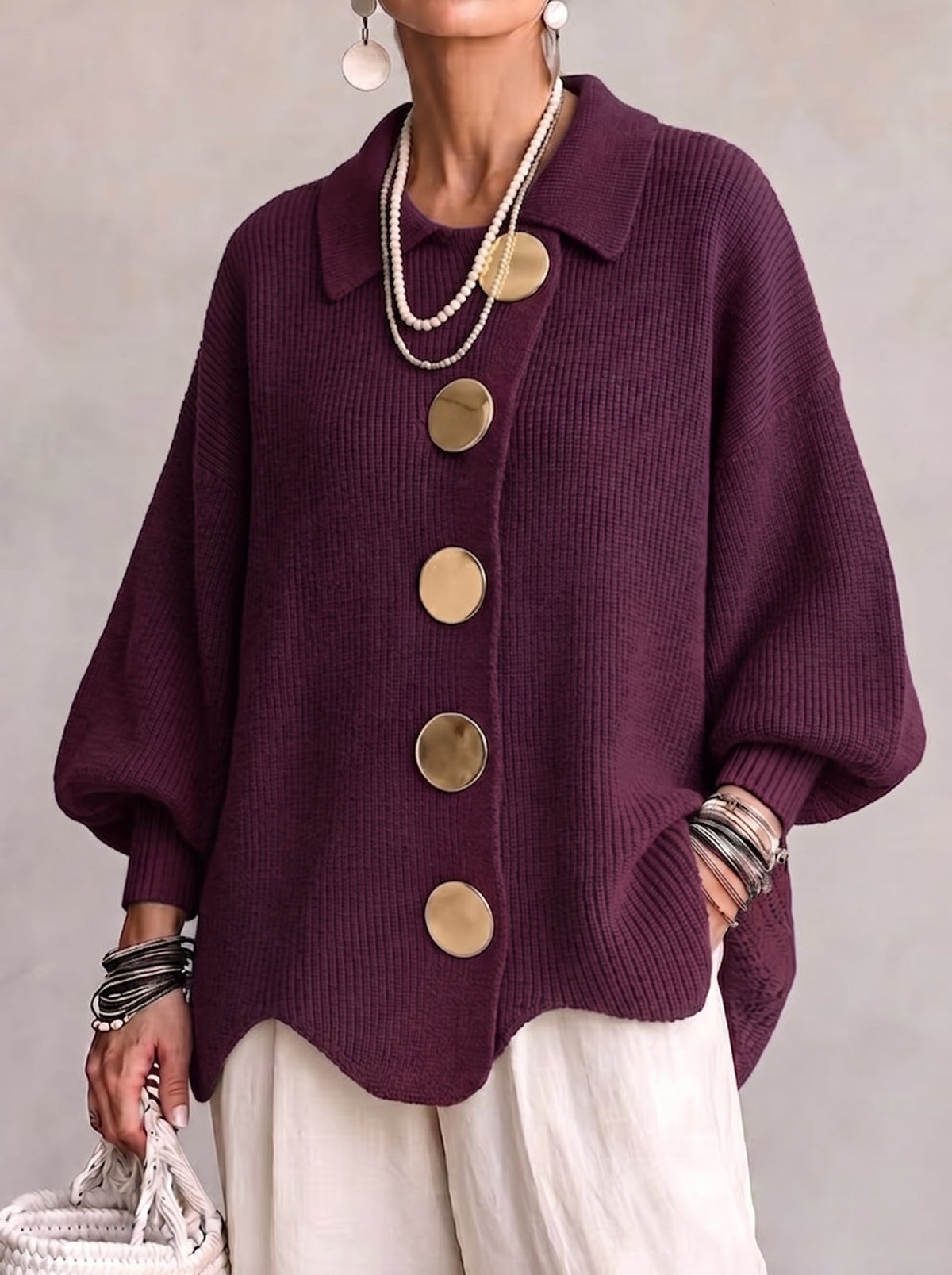 Isadora™ | Cárdigan oversize con cuello y botones metálicos grandes