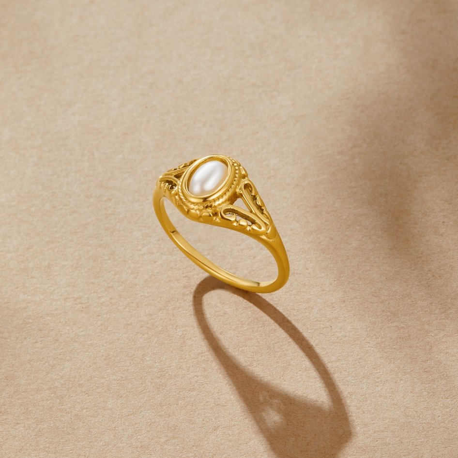 Basilia - Anillo de Perlas Vintage